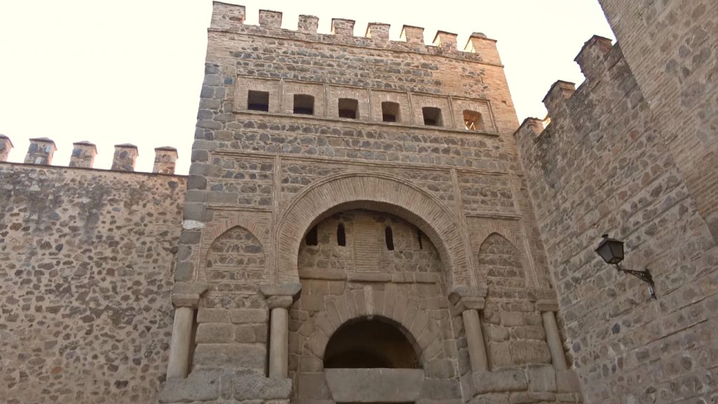 Puerta Medieval del casco Antiguo de Toledo