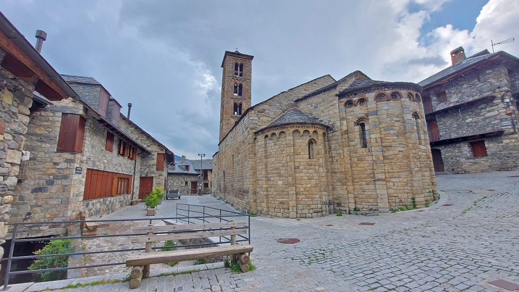 Taull Vall de Boí Lleida Cataluña 3