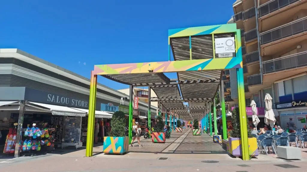 Paseo comercial Salou